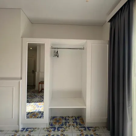 Tea Luxury - A Mare 住宿加早餐酒店 4*