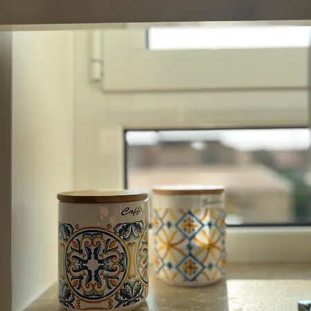 Tea Luxury - A Mare Nocleg ze śniadaniem *