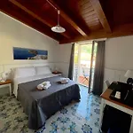 Bed & Breakfast Tea Luxury - A Mare