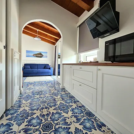 Tea Luxury - A Mare Bed & Breakfast Praia a Mare